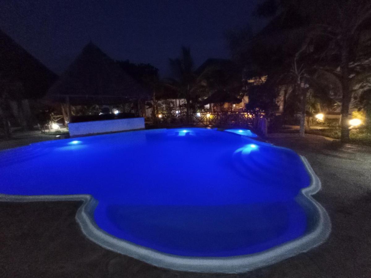 Hotel Tropical Zanzibar Nungwi Extérieur photo