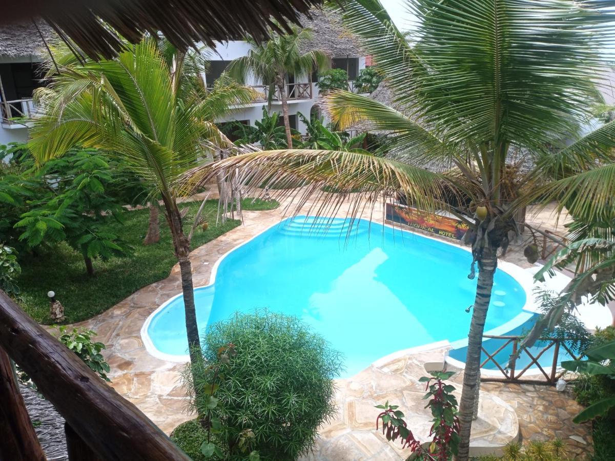 Hotel Tropical Zanzibar Nungwi Extérieur photo
