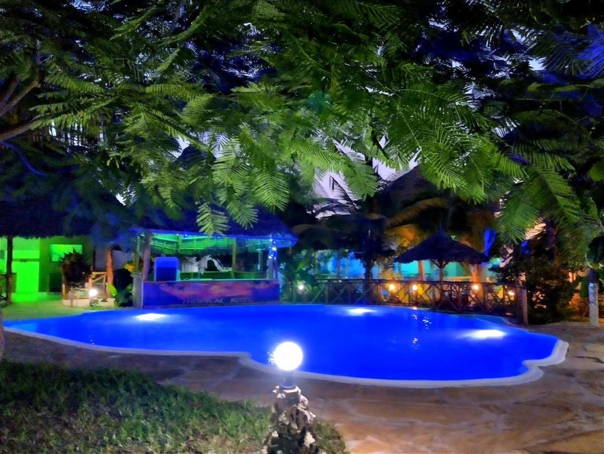 Hotel Tropical Zanzibar Nungwi Extérieur photo